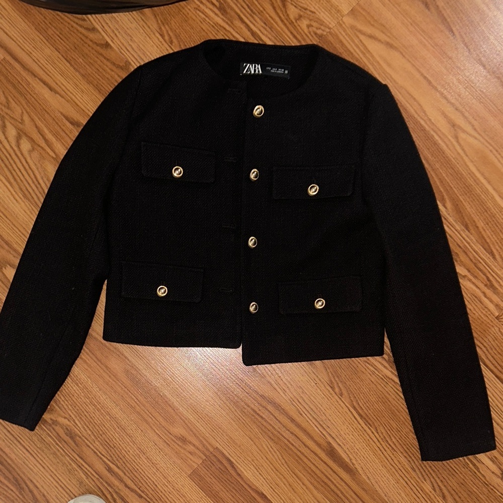 Zara Black Cropped Button-Front Bouclé Jacket with Gold Buttons